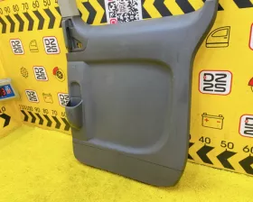 Обшивка дверей NISSAN
