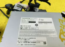 Магнитофон TOYOTA HARRIER 2014 8680448510 ZSU60W 3ZRFAE, передний