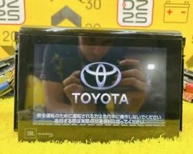 Магнитофон Toyota