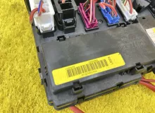 Блок предохранителей Land Rover RANGE ROVER 2005 YQE500050 L322 448PN, передний