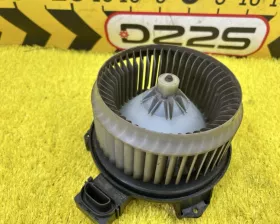 Мотор печки Toyota
