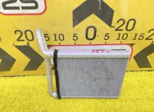 Радиатор печки TOYOTA HIACE 2009 8710726210 KDH206V 1KDFTV, передний