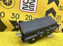 Подушка безопасности для колен TOYOTA ESQUIRE 2015 7390028030 ZWR80G 2ZRFXE, передняя правая
