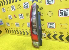 Стоп-сигнал TOYOTA ESQUIRE 2015 8156128630 ZRR85G 3ZRFAE, задний левый