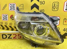 Фара TOYOTA ESQUIRE 2015 8113028F71 ZRR85G 3ZRFAE, передняя правая