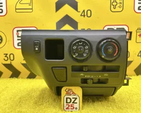 Блок управления климат-контролем Toyota