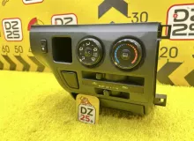 Блок управления климат-контролем TOYOTA HIACE 2009 5590126170 KDH206V 1KDFTV, передний