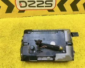 Монитор Mercedes-Benz
