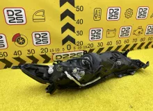 Фара TOYOTA HARRIER 2014 8115048890 ZSU60W 3ZRFAE, передняя левая