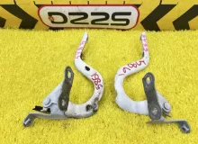 Петля капота TOYOTA ESQUIRE 2015 5342028100 ZRR85G 3ZRFAE, передняя