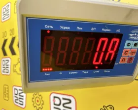 Петля капота TOYOTA
