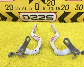 Петля капота TOYOTA