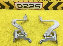 Петля капота TOYOTA ESQUIRE 2015 5341028100 ZRR85G 3ZRFAE, передняя