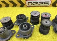 Подушка кузова TOYOTA LAND CRUISER 2003 5220160050 UZJ100W 2UZFE