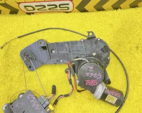 Доводчик двери Mercedes-Benz