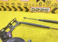 Петля капота Mercedes-Benz E-CLASS ЛЕВЫЙ|ПРАВЫЙ|2017 A2138800128 WDD213 OM654DE20LL|OM 654.920, передняя