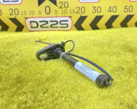 Пиропатрон капота Mercedes-Benz