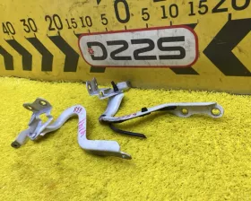Петля капота TOYOTA