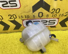 Бачок расширительный Toyota
