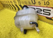 Бачок расширительный TOYOTA HIACE 2006 1647075121 KDH205V 2KDFTV