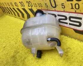 Бачок расширительный Toyota