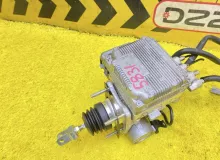 Главный тормозной цилиндр TOYOTA ESQUIRE 2015 4705028010 ZWR80G 2ZRFXE, передний