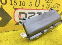Подушка безопасности для колен TOYOTA ESQUIRE 2015 7390028030 ZRR85G 3ZRFAE, передняя правая Подушка безопасности для колен TOYOTA ESQUIRE 2015 7390028030 ZRR85G 3ZRFAE, передняя правая
