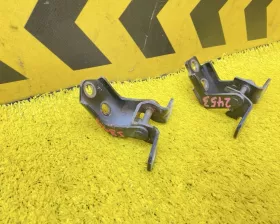Петля дверная MAZDA
