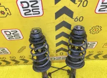 СТОЙКА ПАРА ЛЕВАЯ И ПРАВАЯ TOYOTA AQUA 2015 4851052M20 NHP10 1NZFXE, передняя