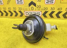 Главный тормозной цилиндр Land Rover RANGE ROVER 2004 SJJ000040 L322 M62B44, передний
