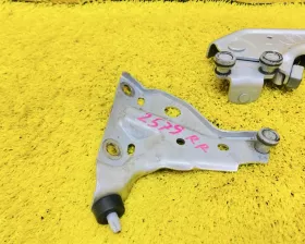 Ролик раздвижной двери Honda