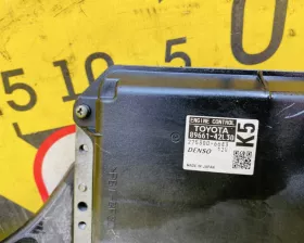 Блок управления двс Toyota