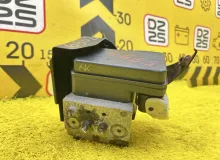 Блок abs TOYOTA HIACE 2010 4405026112 KDH206V 1KDFTV, передний