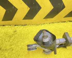 Механизм стеклоочистителя Toyota
