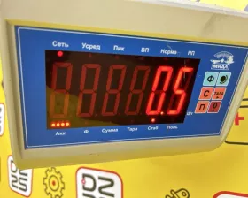 Петли двери багажника Toyota