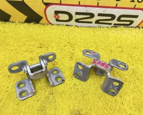 Петли двери багажника Toyota