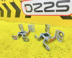 Петли двери багажника Toyota