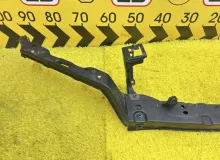 Планка под фары TOYOTA TUNDRA 2007/Цвет 202 525060C050 USK51L 3URFE, передняя