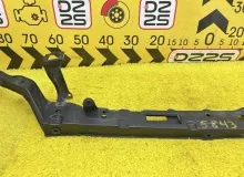 Планка под фары TOYOTA TUNDRA 2007/Цвет 202 525060C050 USK51L 3URFE, передняя