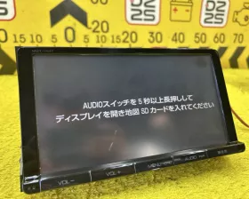 Магнитофон TOYOTA