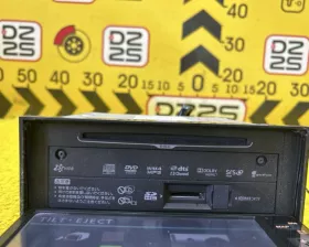 Магнитофон TOYOTA