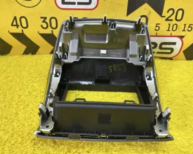 Консоль магнитофона Honda