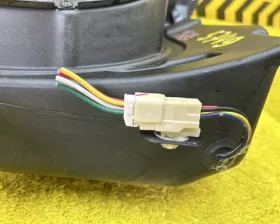 Сабвуфер Mitsubishi