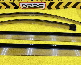 Ветровик на дверь Toyota