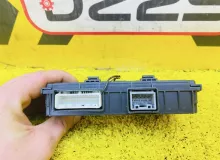 Блок управления электроприводом двери багажника MAZDA CX-30 2019- DFR7626H0F DM8P S8DPTS, задний
