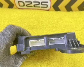 Блок управления комфортом Mazda