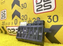 Электронный блок Land Rover RANGE ROVER 2006 YWC500281 L322 448PN, передний