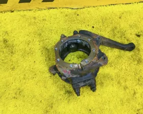 Поворотный кулак Toyota