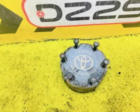 Локи Toyota