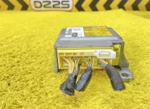 Блок управления airbag LEXUS CT200H 2012 8917076010 ZWA10 2ZRFXE, передний